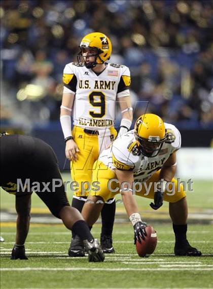 Thumbnail 1 in 2010 Army All-American Bowl  photogallery.