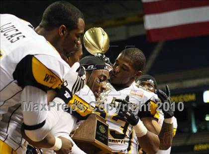 Thumbnail 1 in 2010 Army All-American Bowl  photogallery.