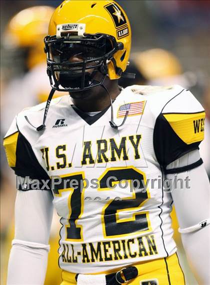 Thumbnail 2 in 2010 Army All-American Bowl  photogallery.