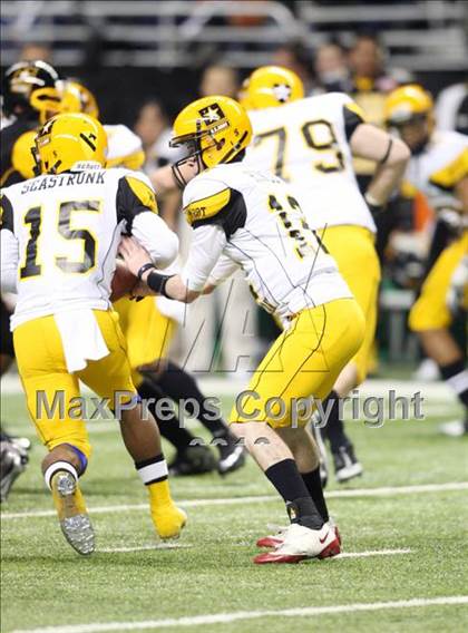 Thumbnail 3 in 2010 Army All-American Bowl  photogallery.