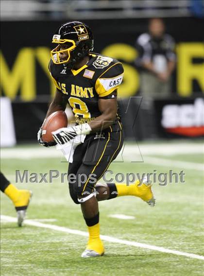 Thumbnail 2 in 2010 Army All-American Bowl  photogallery.