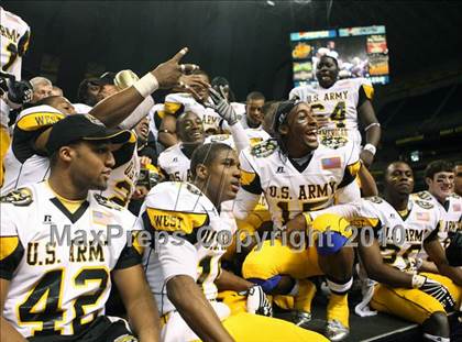 Thumbnail 1 in 2010 Army All-American Bowl  photogallery.