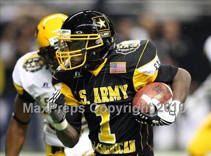 Thumbnail 3 in 2010 Army All-American Bowl  photogallery.