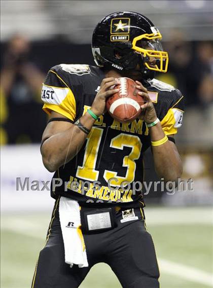 Thumbnail 2 in 2010 Army All-American Bowl  photogallery.