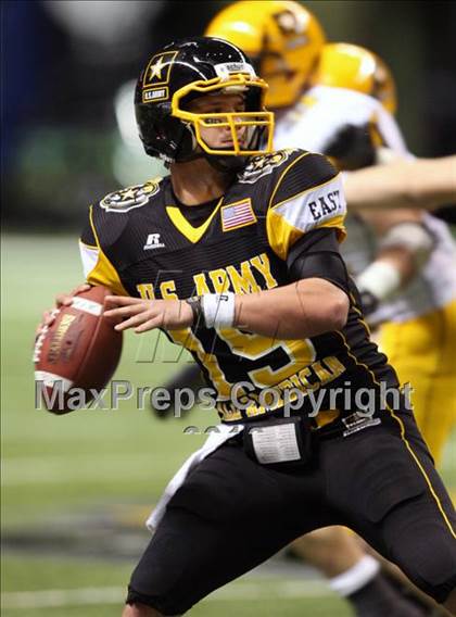 Thumbnail 2 in 2010 Army All-American Bowl  photogallery.