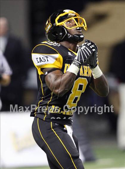 Thumbnail 2 in 2010 Army All-American Bowl  photogallery.