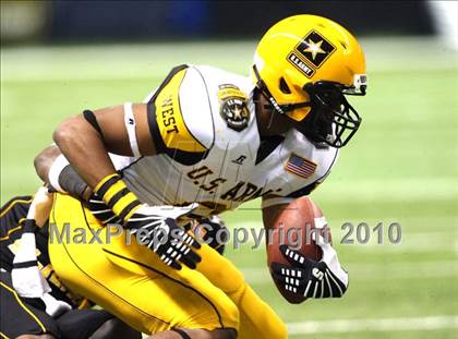 Thumbnail 2 in 2010 Army All-American Bowl  photogallery.