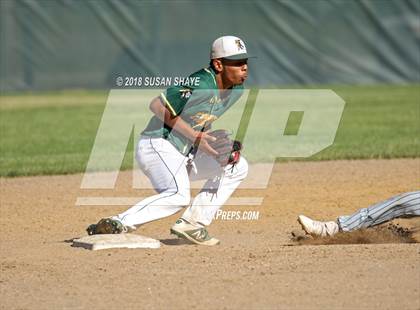 Thumbnail 2 in Auburn vs. Taconic (MIAA Division 3 Semifinal) photogallery.