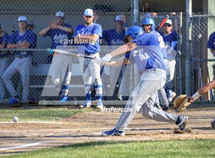Thumbnail 1 in Auburn vs. Taconic (MIAA Division 3 Semifinal) photogallery.