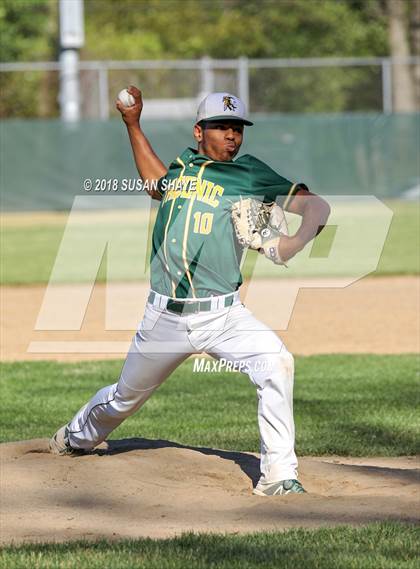 Thumbnail 2 in Auburn vs. Taconic (MIAA Division 3 Semifinal) photogallery.