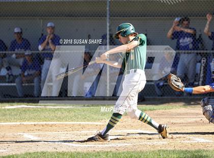 Thumbnail 3 in Auburn vs. Taconic (MIAA Division 3 Semifinal) photogallery.