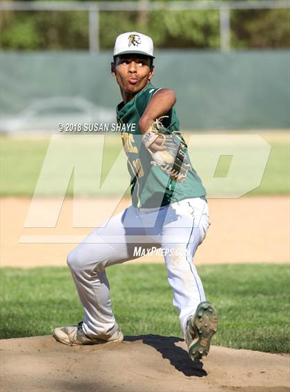 Thumbnail 3 in Auburn vs. Taconic (MIAA Division 3 Semifinal) photogallery.