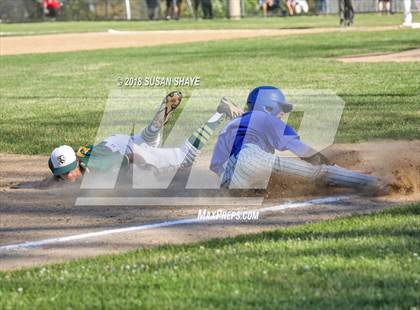 Thumbnail 2 in Auburn vs. Taconic (MIAA Division 3 Semifinal) photogallery.