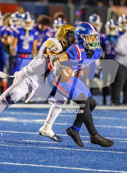 Thumbnail 3 in Central Catholic vs. Folsom (CIF SJS D-1 Semi-final) photogallery.