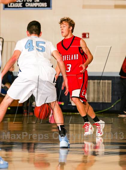 Thumbnail 2 in Loveland vs. Ralston Valley (Ralston Roundup) photogallery.
