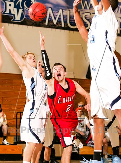 Thumbnail 2 in Loveland vs. Ralston Valley (Ralston Roundup) photogallery.