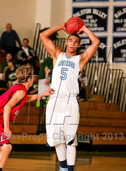 Thumbnail 2 in Loveland vs. Ralston Valley (Ralston Roundup) photogallery.