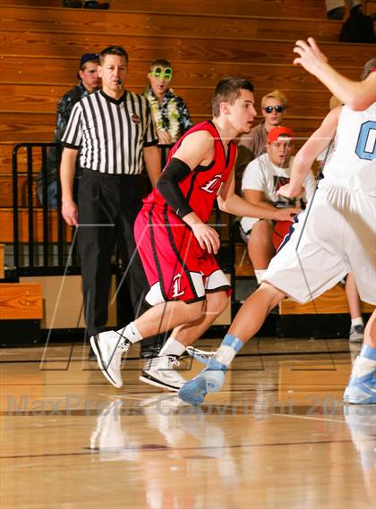 Thumbnail 2 in Loveland vs. Ralston Valley (Ralston Roundup) photogallery.