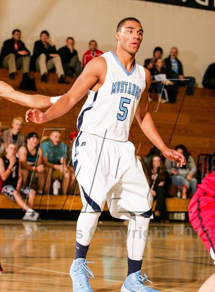 Thumbnail 3 in Loveland vs. Ralston Valley (Ralston Roundup) photogallery.