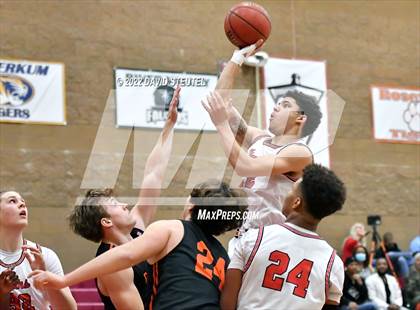 Thumbnail 1 in Roseville @ Antelope photogallery.