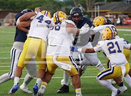 Thumbnail 2 in Kaiser vs. Kamehameha Maui (HHSAA Division II Final) photogallery.