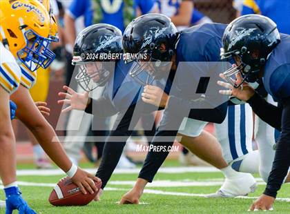 Thumbnail 2 in Kaiser vs. Kamehameha Maui (HHSAA Division II Final) photogallery.