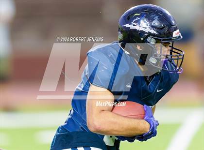 Thumbnail 2 in Kaiser vs. Kamehameha Maui (HHSAA Division II Final) photogallery.