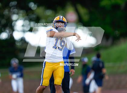 Thumbnail 3 in Kaiser vs. Kamehameha Maui (HHSAA Division II Final) photogallery.