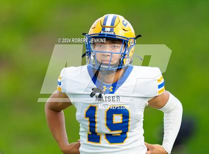 Thumbnail 1 in Kaiser vs. Kamehameha Maui (HHSAA Division II Final) photogallery.