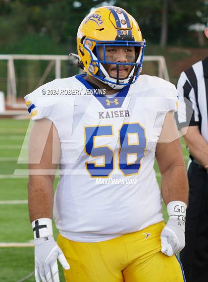 Thumbnail 1 in Kaiser vs. Kamehameha Maui (HHSAA Division II Final) photogallery.