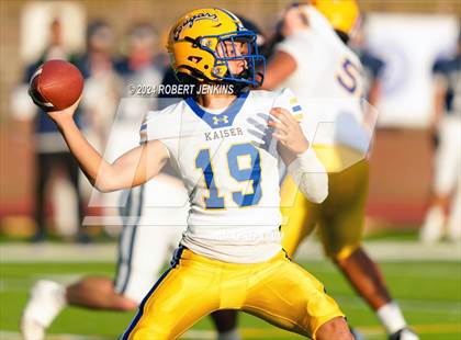Thumbnail 1 in Kaiser vs. Kamehameha Maui (HHSAA Division II Final) photogallery.