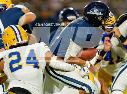 Thumbnail 3 in Kaiser vs. Kamehameha Maui (HHSAA Division II Final) photogallery.