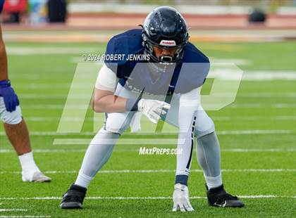 Thumbnail 1 in Kaiser vs. Kamehameha Maui (HHSAA Division II Final) photogallery.