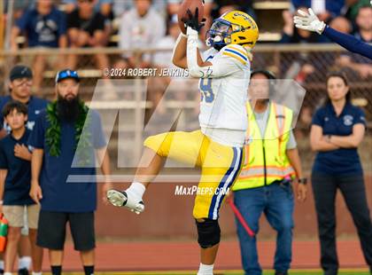 Thumbnail 3 in Kaiser vs. Kamehameha Maui (HHSAA Division II Final) photogallery.