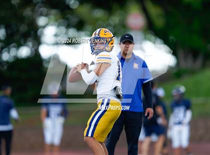 Thumbnail 2 in Kaiser vs. Kamehameha Maui (HHSAA Division II Final) photogallery.