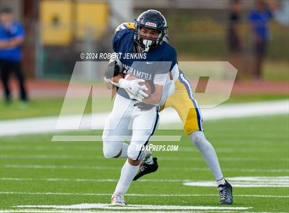 Thumbnail 3 in Kaiser vs. Kamehameha Maui (HHSAA Division II Final) photogallery.