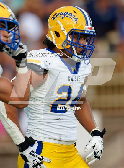 Thumbnail 1 in Kaiser vs. Kamehameha Maui (HHSAA Division II Final) photogallery.