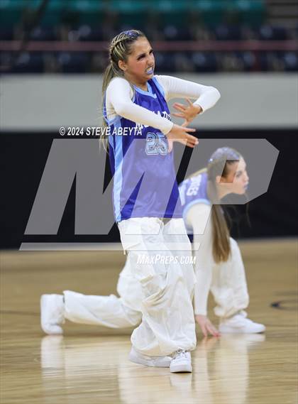 Thumbnail 2 in Monarch (CHSAA 5A State Spirit Championships) photogallery.