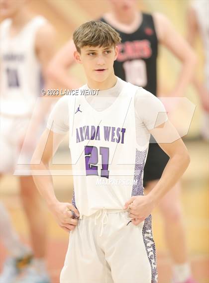 Thumbnail 3 in Castle View @ Arvada West photogallery.