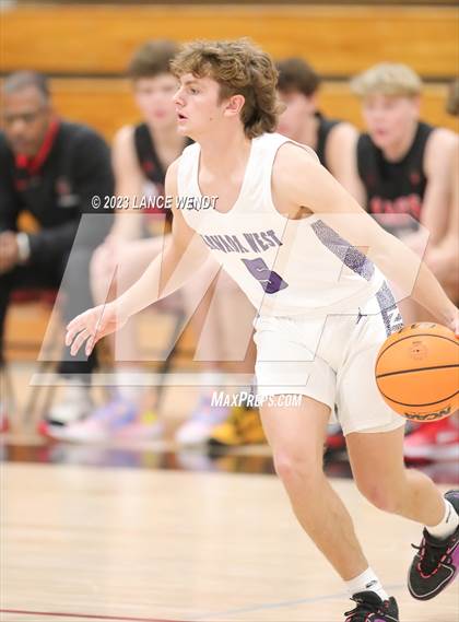 Thumbnail 1 in Castle View @ Arvada West photogallery.