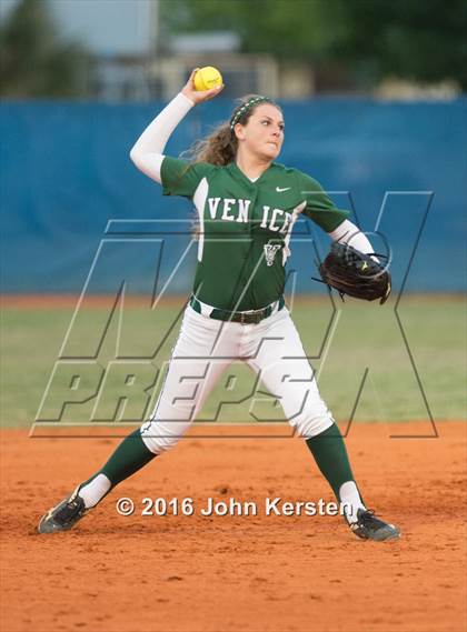 Thumbnail 2 in Venice vs Charlotte (FHSAA 7A District Semifinal) photogallery.
