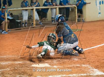 Thumbnail 3 in Venice vs Charlotte (FHSAA 7A District Semifinal) photogallery.