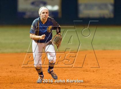 Thumbnail 1 in Venice vs Charlotte (FHSAA 7A District Semifinal) photogallery.