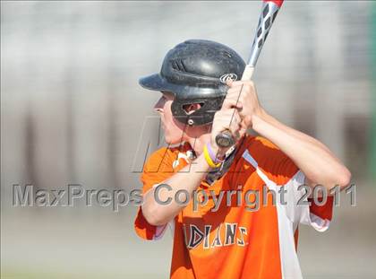 Thumbnail 2 in Stonington vs Montville (CIAC Class M Semifinal) photogallery.