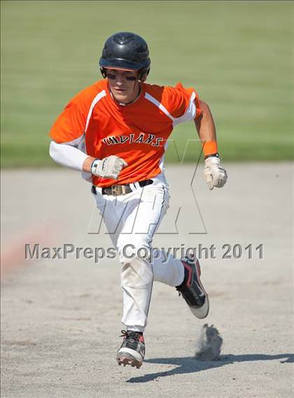 Thumbnail 3 in Stonington vs Montville (CIAC Class M Semifinal) photogallery.
