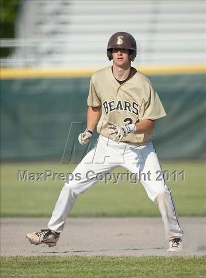 Thumbnail 1 in Stonington vs Montville (CIAC Class M Semifinal) photogallery.