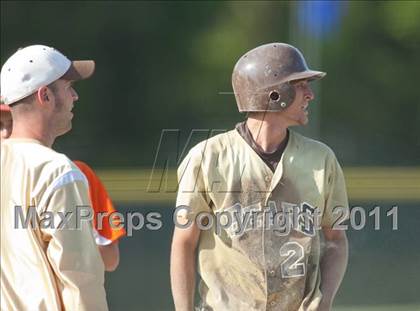 Thumbnail 1 in Stonington vs Montville (CIAC Class M Semifinal) photogallery.