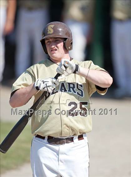 Thumbnail 1 in Stonington vs Montville (CIAC Class M Semifinal) photogallery.