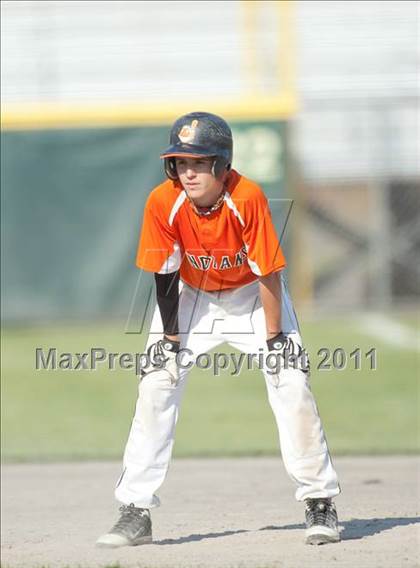 Thumbnail 1 in Stonington vs Montville (CIAC Class M Semifinal) photogallery.