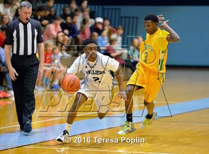 Thumbnail 3 in Johnson @ Christ Church Episcopal (SCHSL Class A Round 2 Play-off) photogallery.